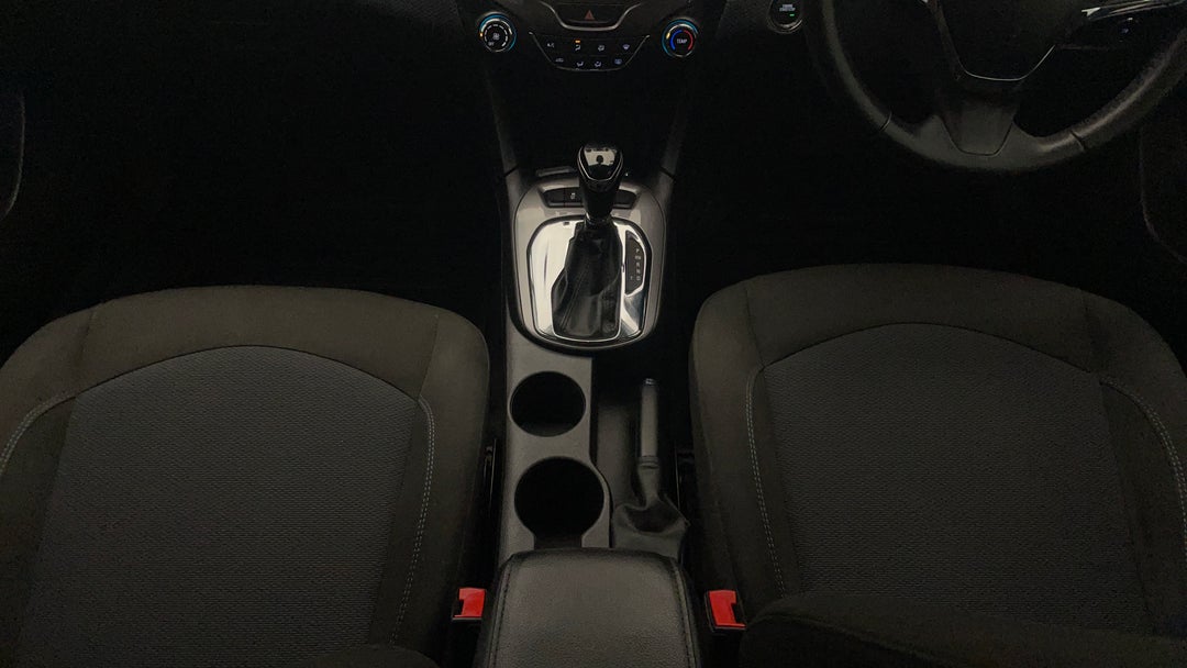 2017 Holden Astra Lt, Automatic, 118504 km, Center Console