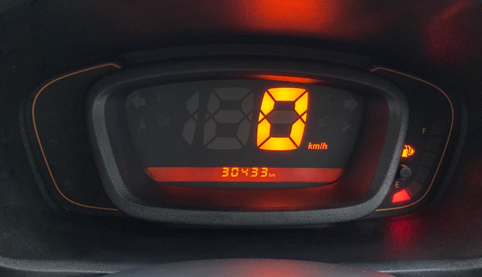 2016 Renault Kwid RXT, Petrol, Manual, 30,433 km, Odometer Image