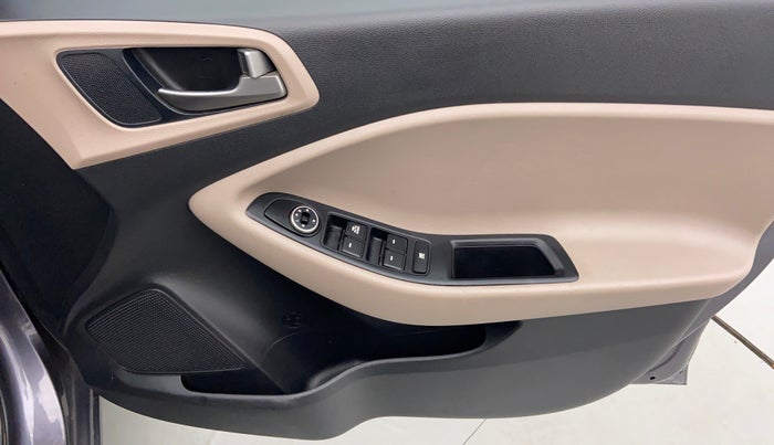 2016 Hyundai Elite i20 MAGNA 1.2, Petrol, Manual, 19,526 km, Driver Side Door Panels Control