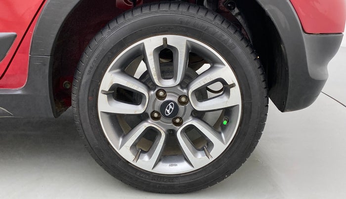 2015 Hyundai i20 Active 1.2 S, Petrol, Manual, 51,408 km, Left Rear Wheel