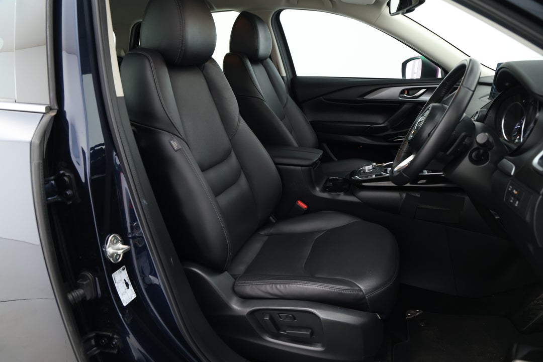 2021 Mazda CX-9 Touring (FWD), Automatic, 40926 km, Right Side Front Door Cabin View