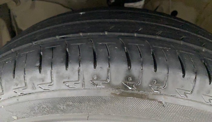 2015 Honda City 1.5L I-VTEC V MT, Petrol, Manual, 82,847 km, Left Front Tyre Tread