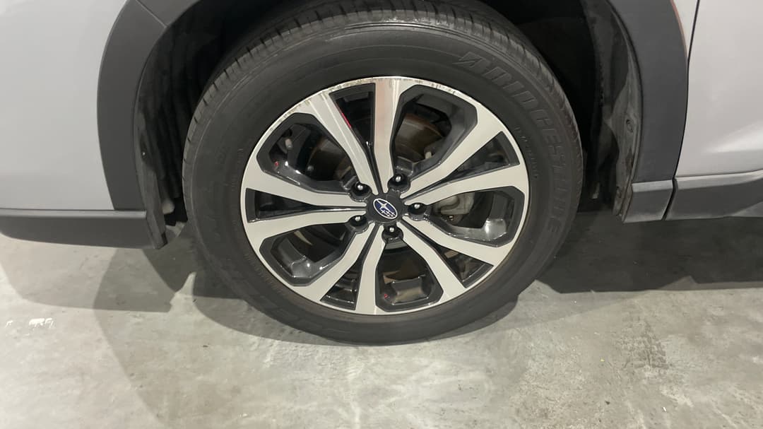 2021 Subaru Forester 2.5i Premium (AWD), Automatic, 120514 km, Left Front Wheel