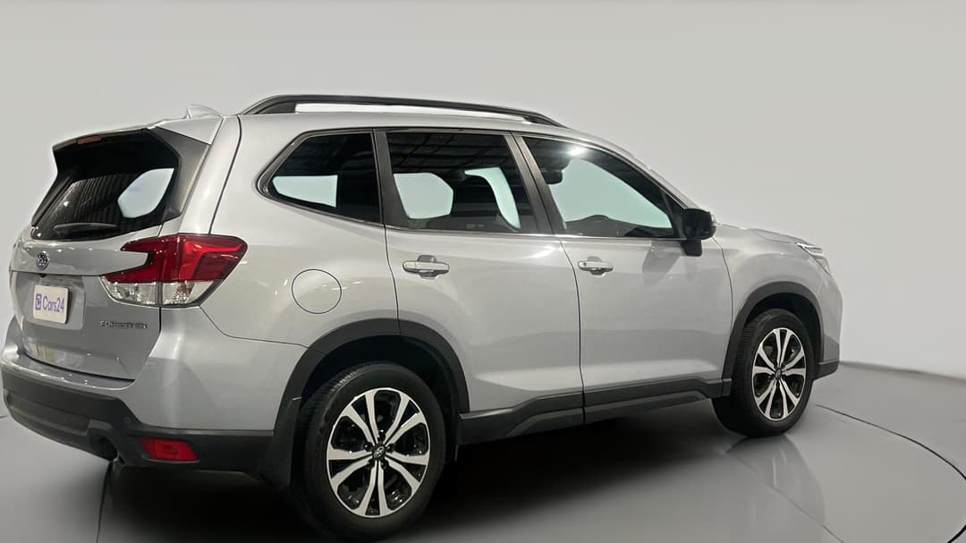 2021 Subaru Forester 2.5i Premium (AWD), Automatic, 120514 km, Right Back Diagonal (45- Degree) View