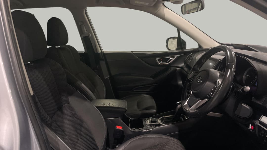 2021 Subaru Forester 2.5i Premium (AWD), Automatic, 120514 km, Right Side Front Door Cabin View