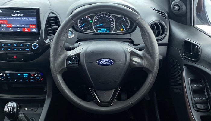 2020 Ford FREESTYLE TITANIUM + 1.2 TI-VCT, Petrol, Manual, 11,102 km, Steering Wheel Close Up
