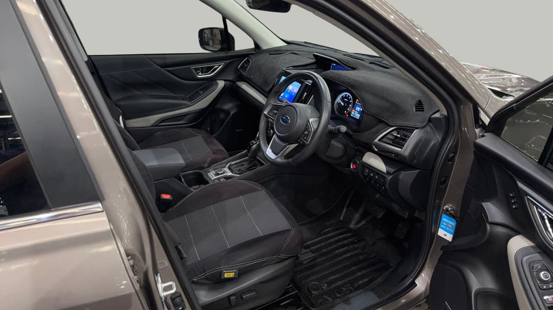 2024 Subaru Forester 2.5i-s (AWD), Automatic, 31957 km, Right Side Front Door Cabin View