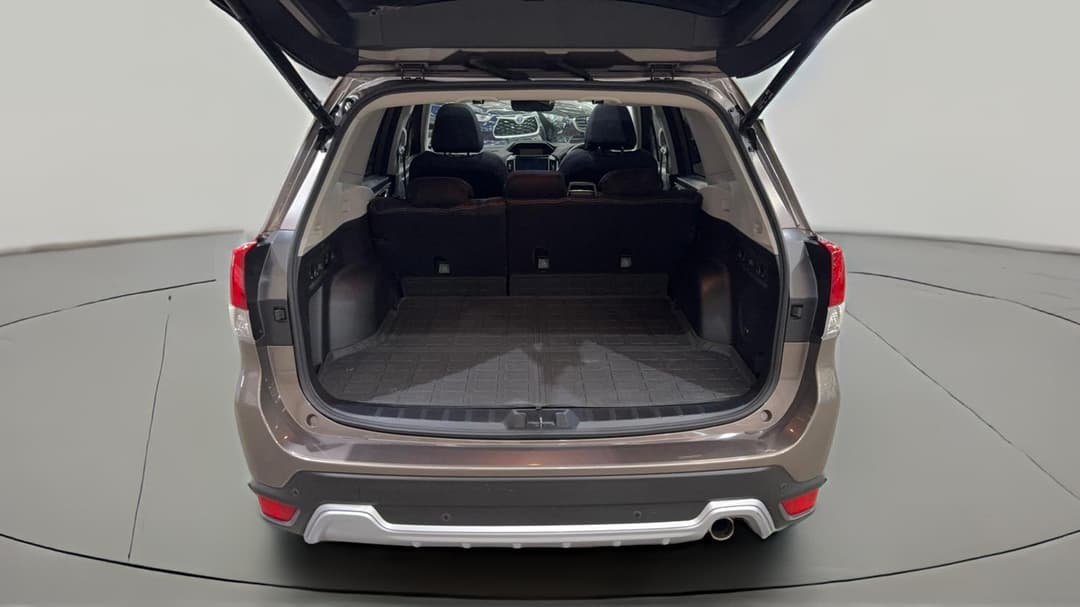 2024 Subaru Forester 2.5i-s (AWD), Automatic, 31957 km, Boot Inside View