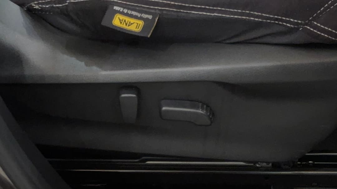 2024 Subaru Forester 2.5i-s (AWD), Automatic, 31957 km, Drivers Side Adjustment Panel