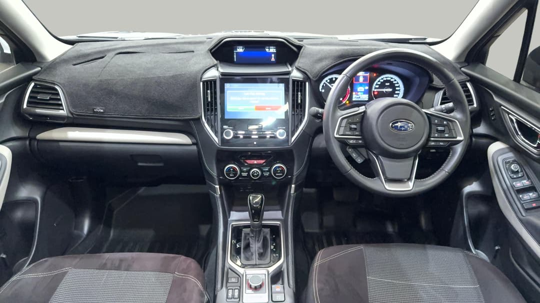 2024 Subaru Forester 2.5i-s (AWD), Automatic, 31957 km, Dashboard View