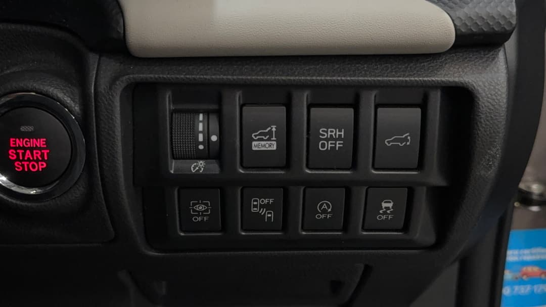 2024 Subaru Forester 2.5i-s (AWD), Automatic, 31957 km, Utility Switches/Buttons