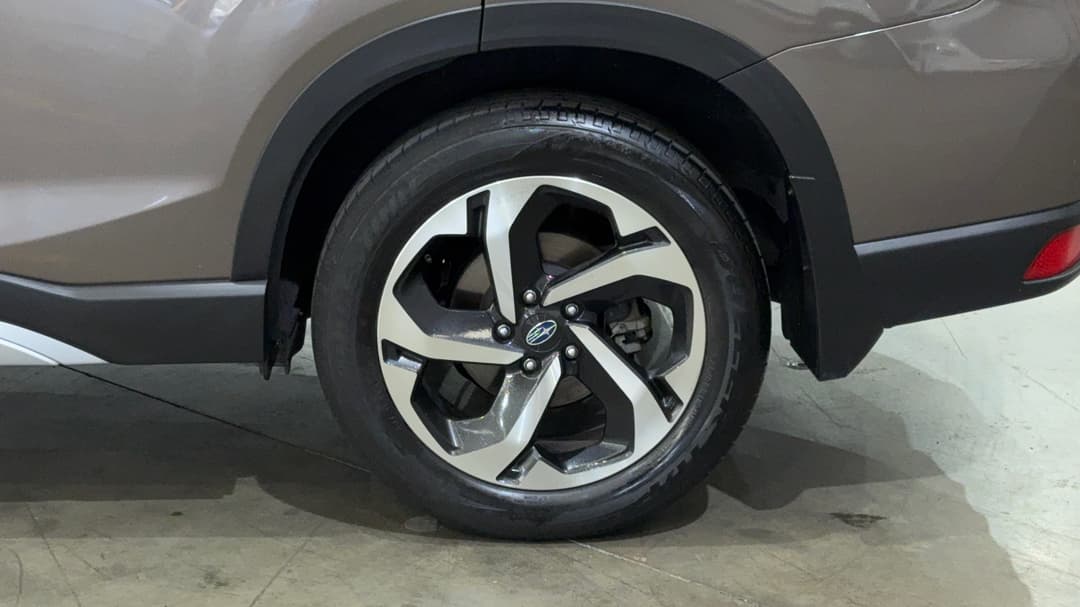 2024 Subaru Forester 2.5i-s (AWD), Automatic, 31957 km, Left Rear Wheel