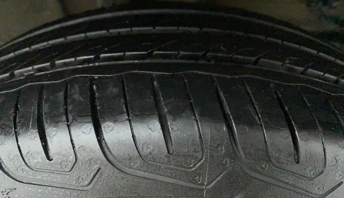 2022 Tata Tiago XZ PLUS CNG, CNG, Manual, 15,096 km, Right Rear Tyre Tread