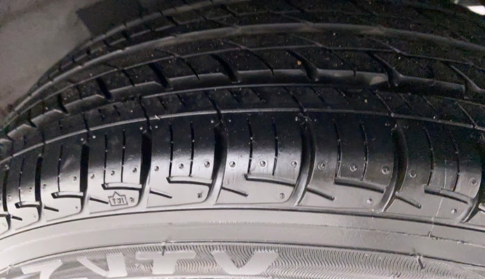 2018 Hyundai Grand i10 MAGNA 1.2 KAPPA VTVT, Petrol, Manual, 55,904 km, Left Rear Tyre Tread