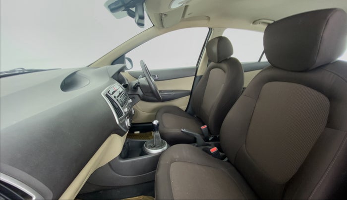 2012 Hyundai i20 SPORTZ 1.2, Petrol, Manual, 55,086 km, Right Side Front Door Cabin