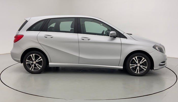 2013 Mercedes Benz B Class B 180 STYLE, Diesel, Automatic, 37,962 km, Right Side