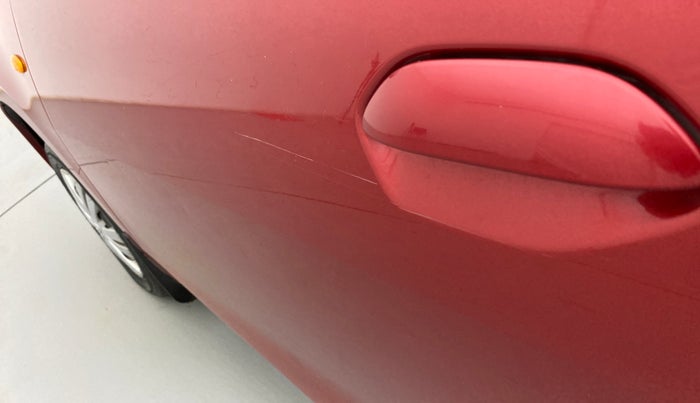 2018 Datsun Go Plus T, Petrol, Manual, 46,049 km, Front passenger door - Minor scratches