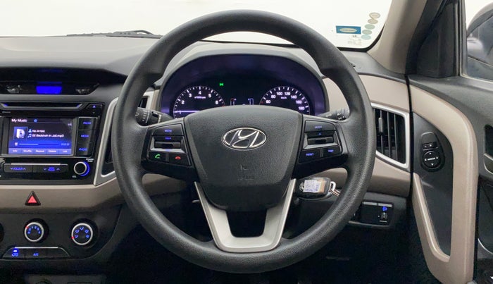 2017 Hyundai Creta E PLUS 1.6 PETROL, Petrol, Manual, 33,957 km, Steering Wheel Close Up