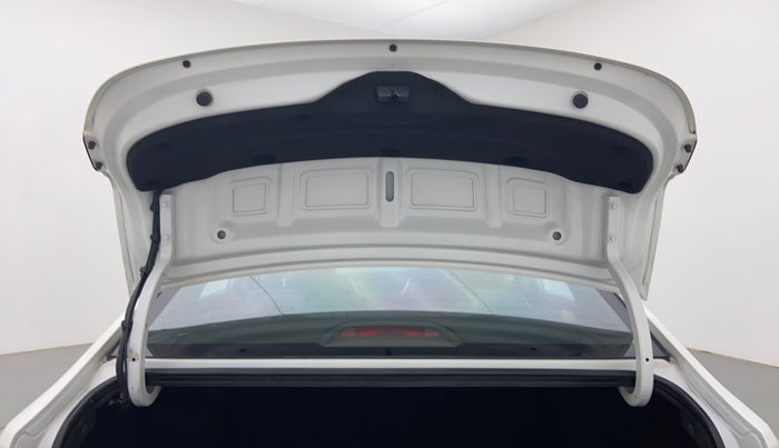 2018 Hyundai Verna 1.6 SX VTVT, Petrol, Manual, 26,588 km, Boot Door Open