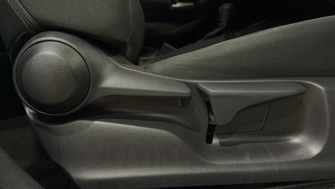 2021 Toyota Corolla Ascent Sport, Automatic, 69899 km, Drivers Side Adjustment Panel