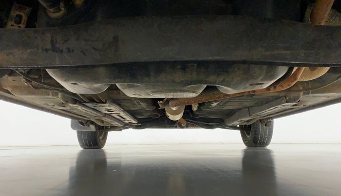 2012 Toyota Etios Liva G, Petrol, Manual, 1,27,764 km, Rear Underbody