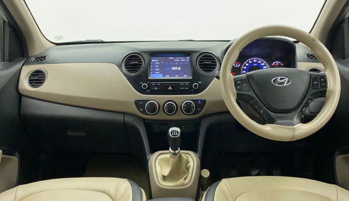 2017 Hyundai Grand i10 SPORTZ (O) 1.2 KAPPA VTVT, Petrol, Manual, 59,691 km, Dashboard
