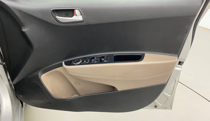 2017 Hyundai Grand i10 SPORTZ (O) 1.2 KAPPA VTVT, Petrol, Manual, 59,691 km, Driver Side Door Panels Control