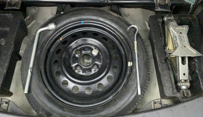 2015 Maruti Wagon R 1.0 VXI AMT, Petrol, Automatic, 41,000 km, Spare Tyre
