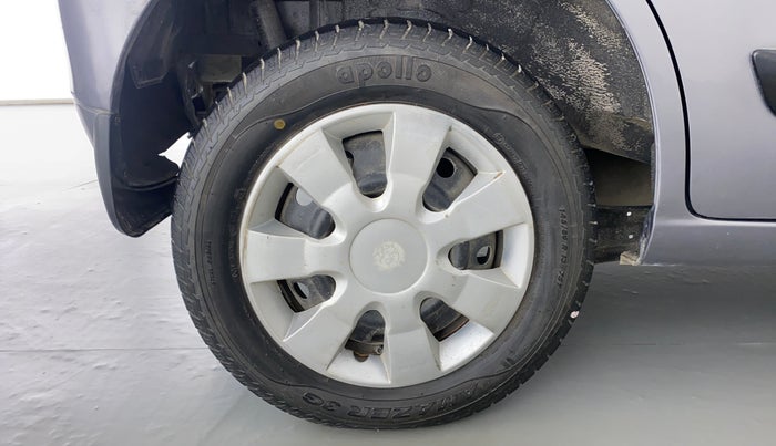 2017 Maruti Wagon R 1.0 LXI, Petrol, Manual, 16,858 km, Right Rear Wheel