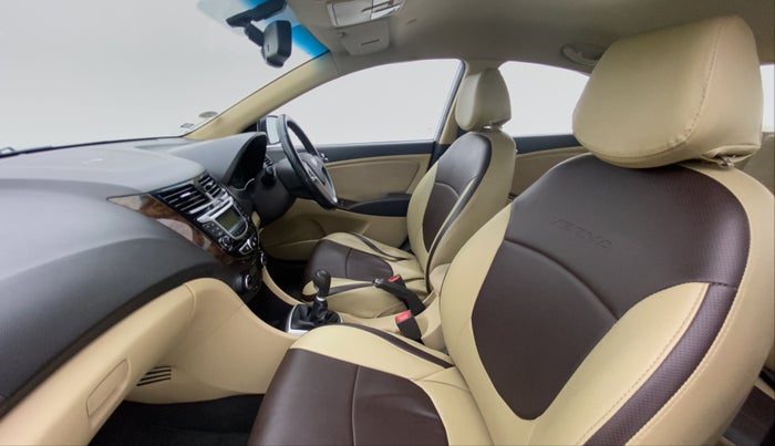 2014 Hyundai Verna FLUIDIC 1.4 VTVT CX, Petrol, Manual, 33,330 km, Right Side Front Door Cabin