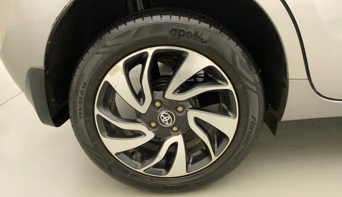 2021 Toyota Glanza G, Petrol, Manual, 14,278 km, Right Rear Wheel