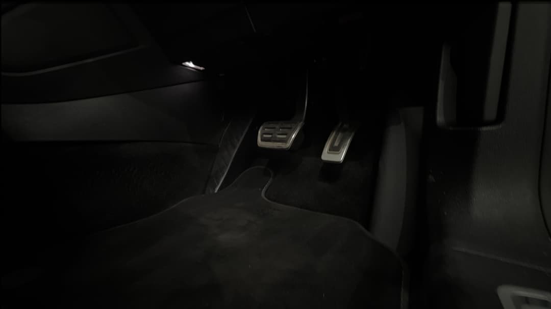 2019 Volkswagen Tiguan Allspace 162 Tsi Highline, Automatic, 79023 km, Pedals and Footmat