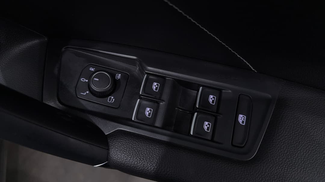2019 Volkswagen Tiguan Allspace 162 Tsi Highline, Automatic, 79023 km, Drivers Side Door Panel Controls