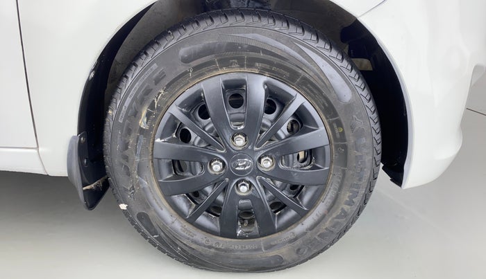 2016 Hyundai i10 SPORTZ 1.1 IRDE2, Petrol, Manual, 47,726 km, Right Front Wheel