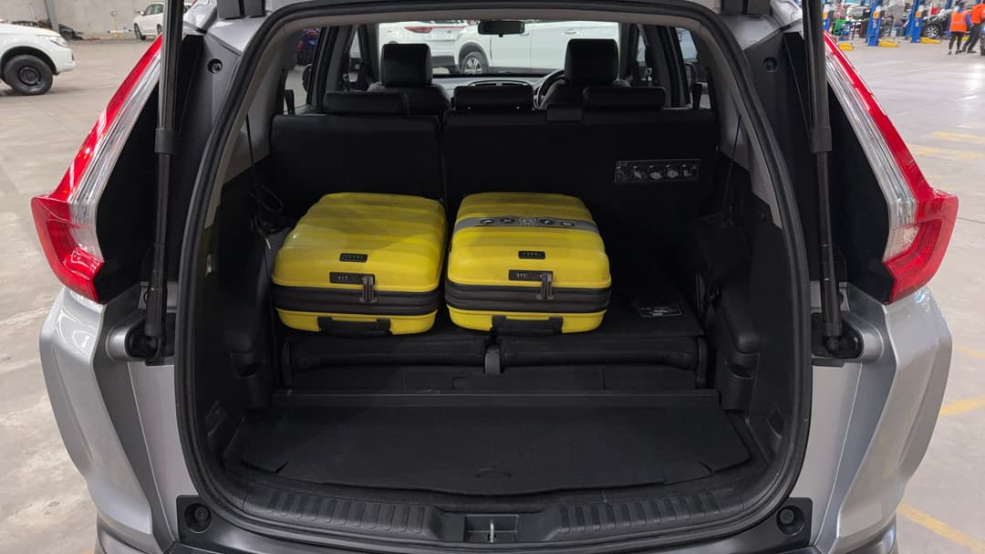 2018 Honda CR-V Vti-l7 (2WD), Automatic, 100986 km, Boot Inside View with Luggage