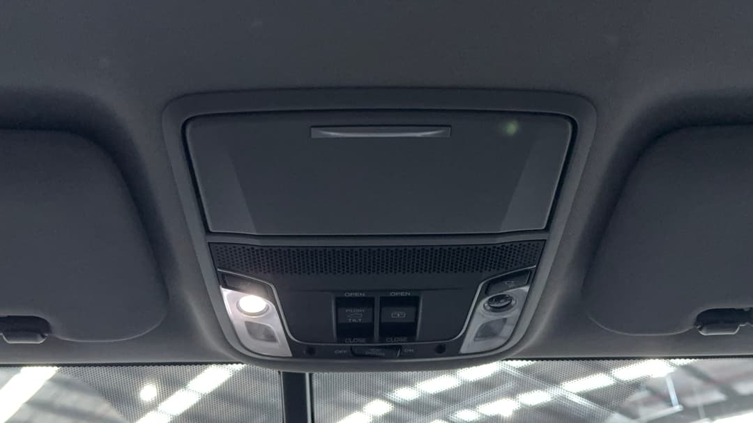 2018 Honda CR-V Vti-l7 (2WD), Automatic, 100986 km, On-Roof Controls/Sunglass holder