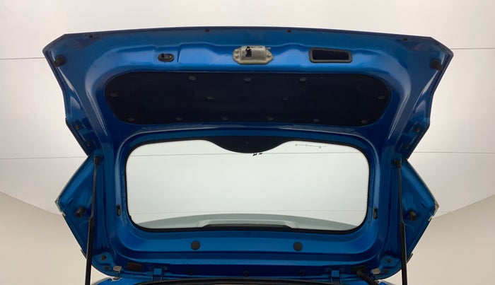 2018 Tata NEXON XM DIESEL, Diesel, Manual, 1,49,410 km, Boot Door Open