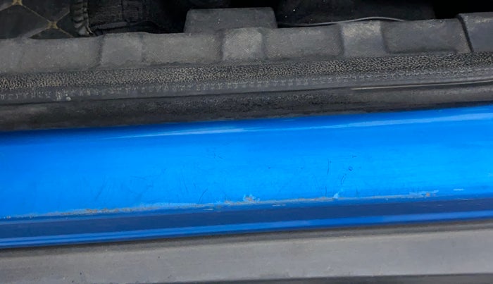 2018 Tata NEXON XM DIESEL, Diesel, Manual, 1,49,410 km, Left running board - Minor scratches
