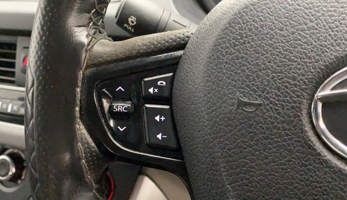 2018 Tata NEXON XM DIESEL, Diesel, Manual, 1,49,410 km, Steering wheel - Phone control not functional