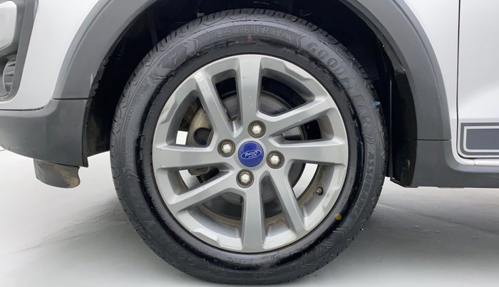 2018 Ford FREESTYLE TITANIUM 1.5 TDCI, Diesel, Manual, 28,910 km, Left Front Wheel