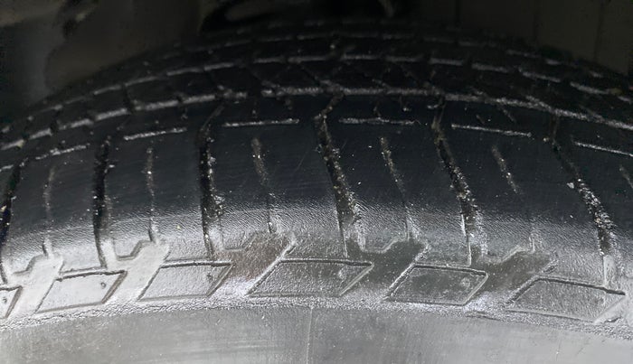 2020 Mahindra Scorpio S11, Diesel, Manual, 32,328 km, Right Front Tyre Tread