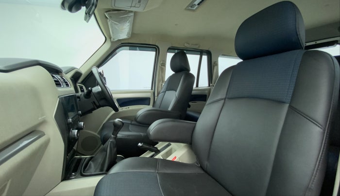 2020 Mahindra Scorpio S11, Diesel, Manual, 32,328 km, Right Side Front Door Cabin