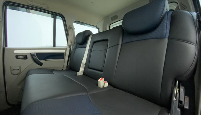2020 Mahindra Scorpio S11, Diesel, Manual, 32,328 km, Right Side Rear Door Cabin