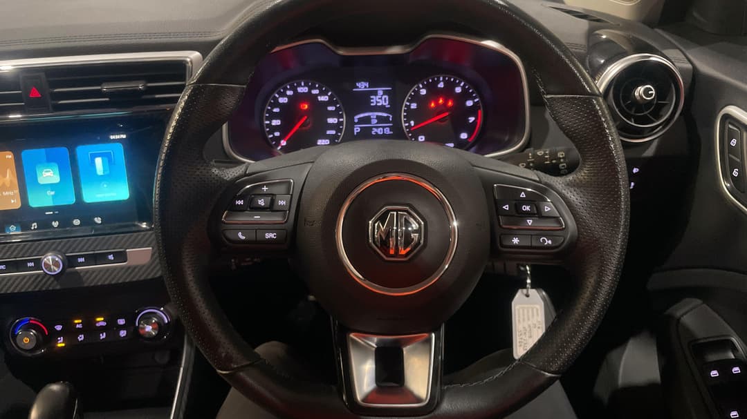 2022 MG ZS Excite, Automatic, 24000 km, Steering Wheel Close-up