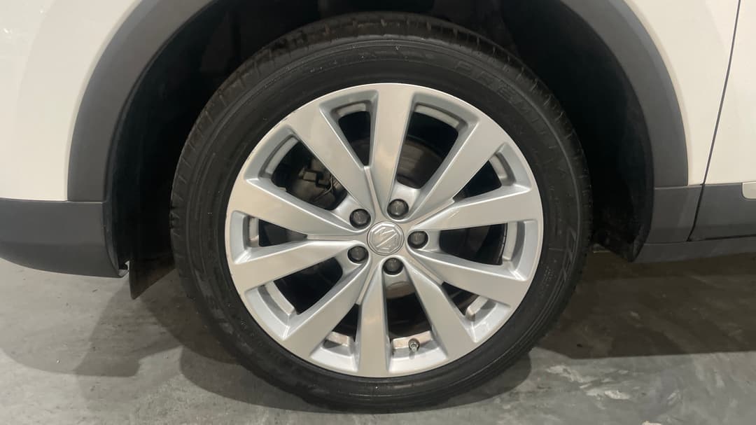 2022 MG ZS Excite, Automatic, 24000 km, Left Front Wheel