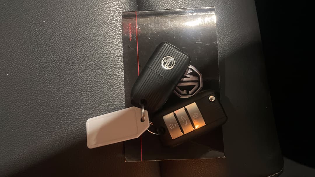 2022 MG ZS Excite, Automatic, 24000 km, Key Close-up