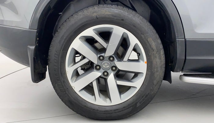 2021 Tata Safari XZA PLUS 6S, Diesel, Automatic, 34,596 km, Right Rear Wheel