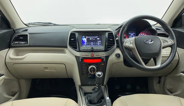 2019 Mahindra XUV300 W8 DIESEL MT, Diesel, Manual, 30,708 km, Dashboard