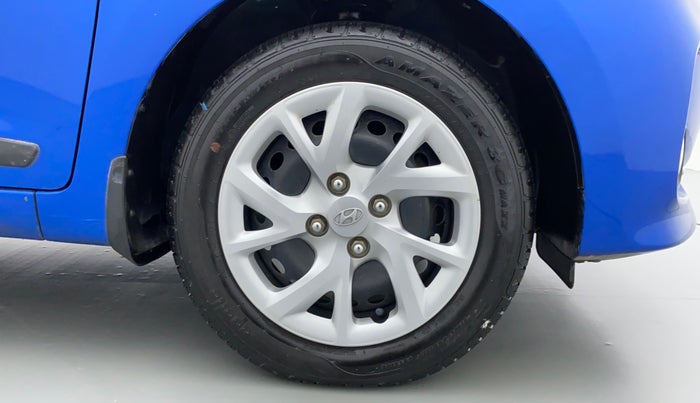 2018 Hyundai Grand i10 SPORTZ 1.2 KAPPA VTVT, Petrol, Manual, 16,913 km, Right Front Wheel