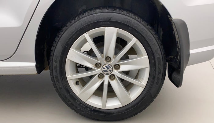 2016 Volkswagen Ameo HIGHLINE1.2L, Petrol, Manual, 54,504 km, Left Rear Wheel